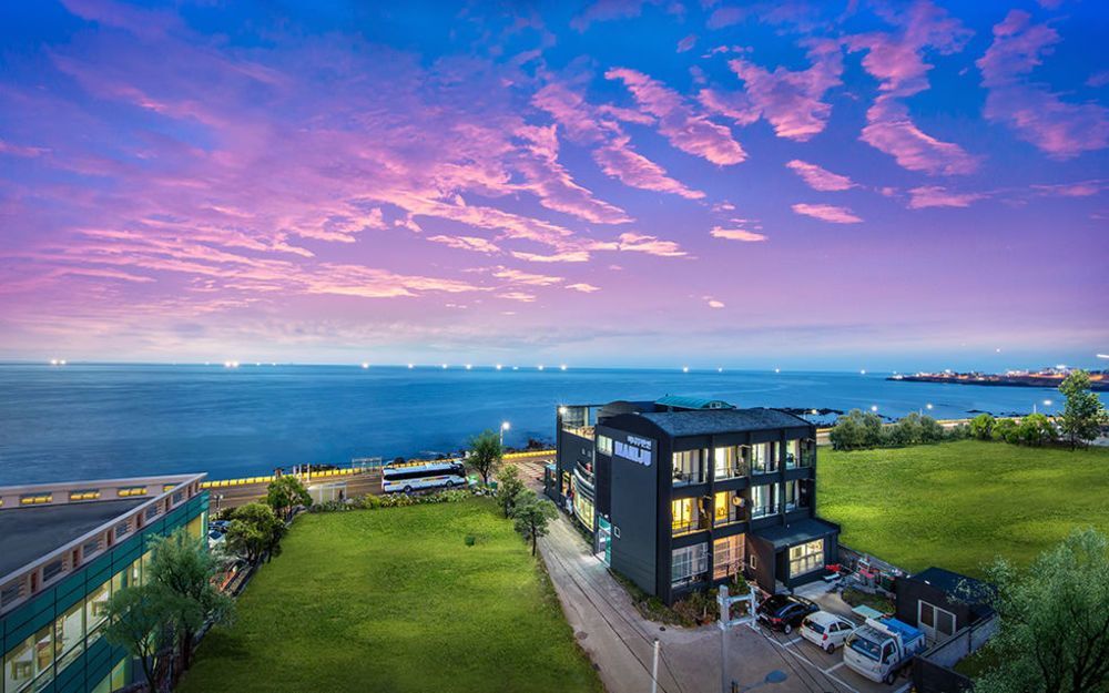 Maniju Pension Togŭnnae Exteriér fotografie