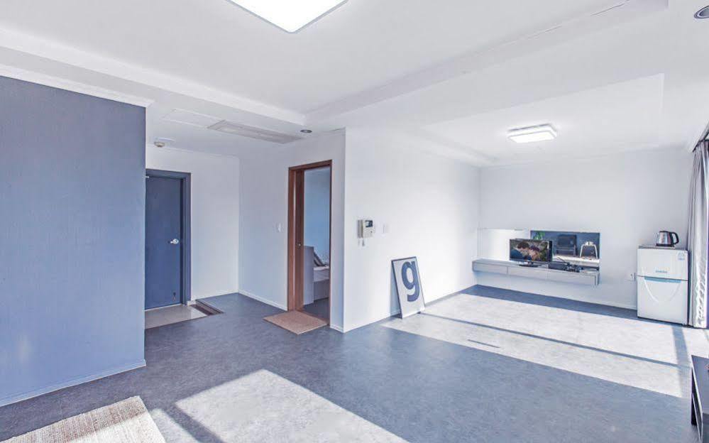 Maniju Pension Togŭnnae Exteriér fotografie