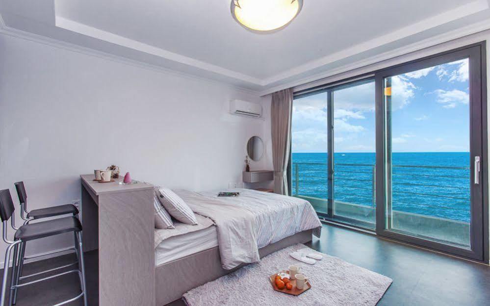 Maniju Pension Togŭnnae Exteriér fotografie